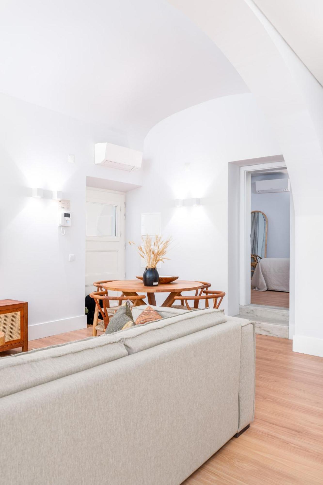 Limehome Evora Rua De Machede 61 Room photo